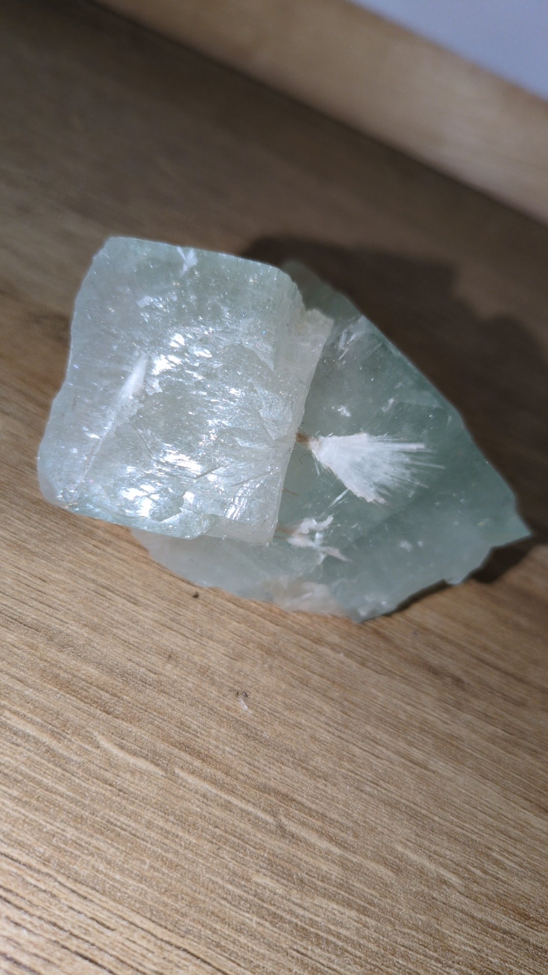 High quality green Apophyllite with scolecite ✨