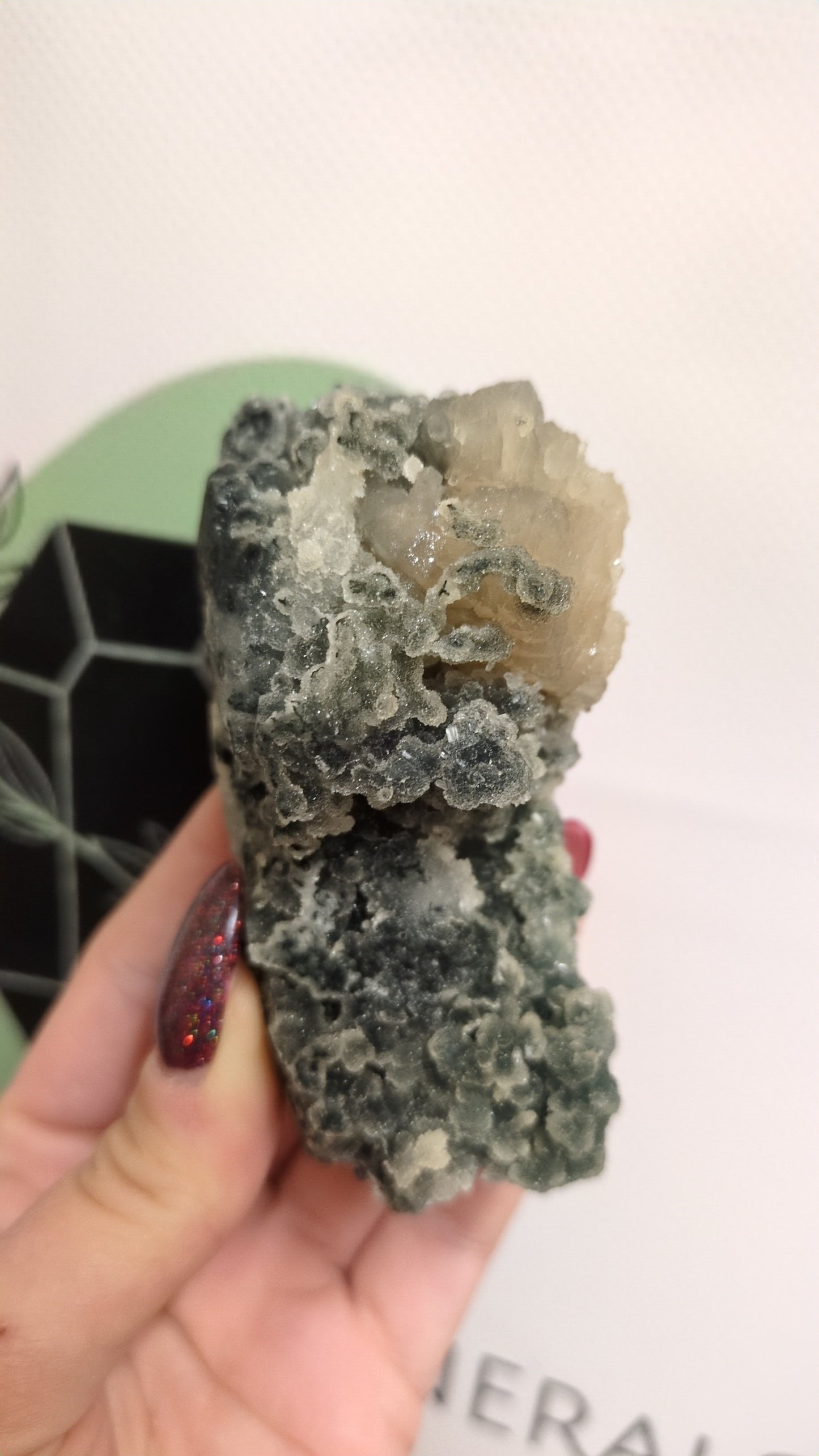 Black chalcedony located from India ✨