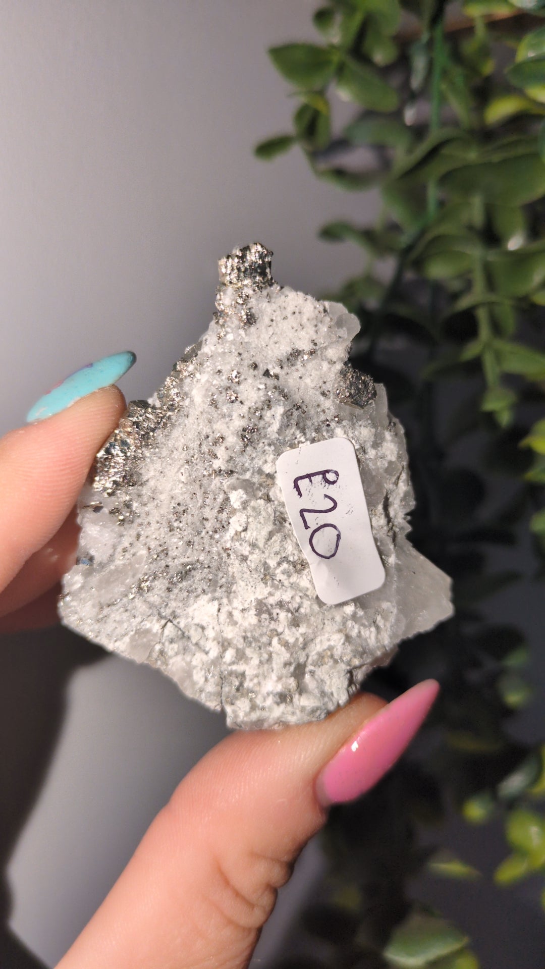 Quartz& pyrite raw ✨