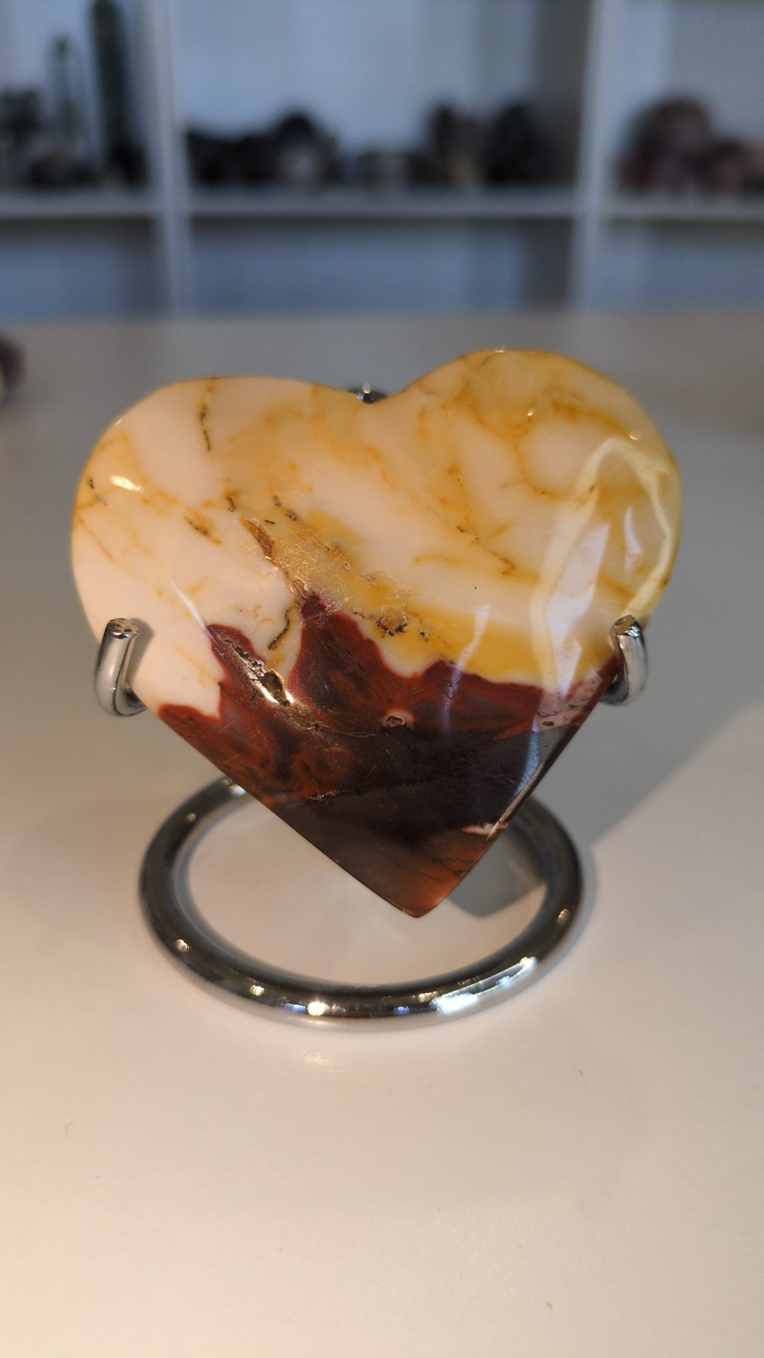 Mookaite heart (12A)