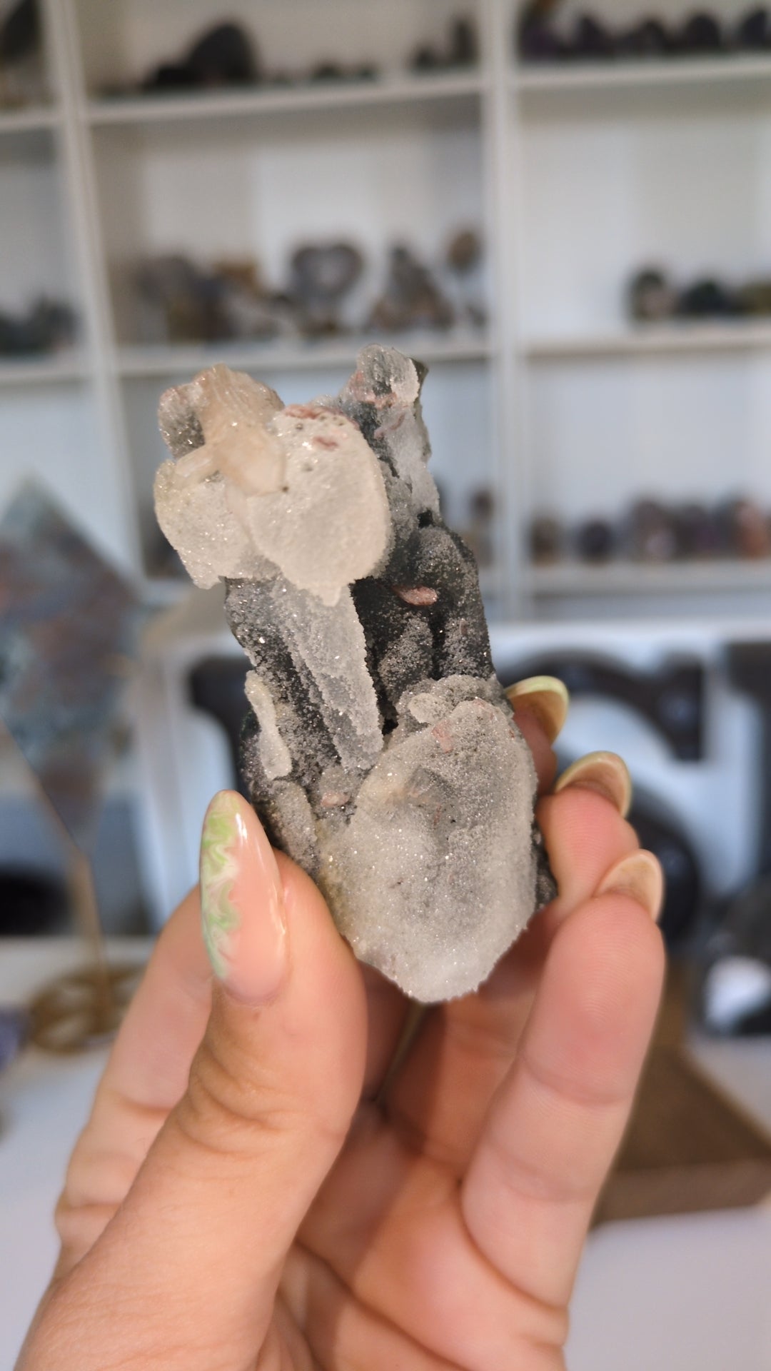 Blue chalcedony with Stilbite and pink heluandite ✨