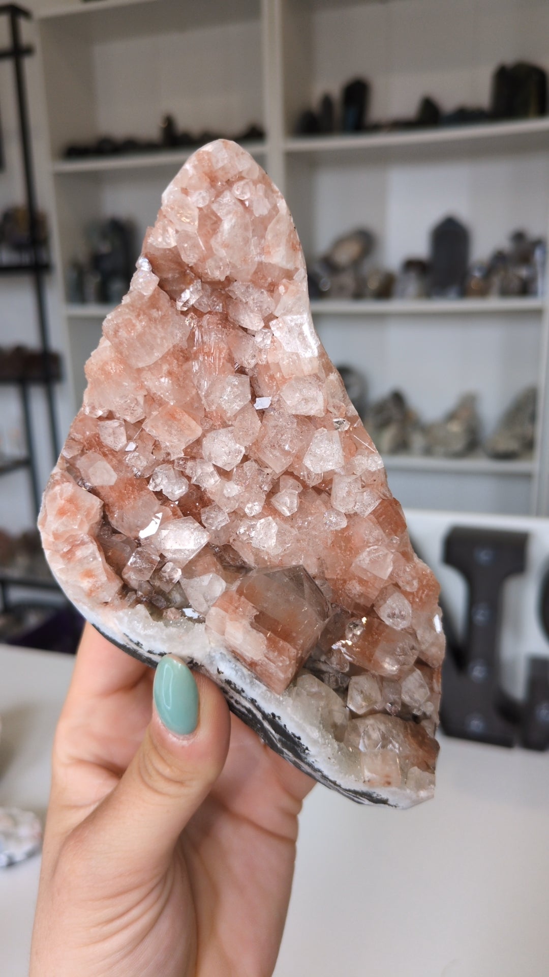 Pink Apophyllite ✨ Q