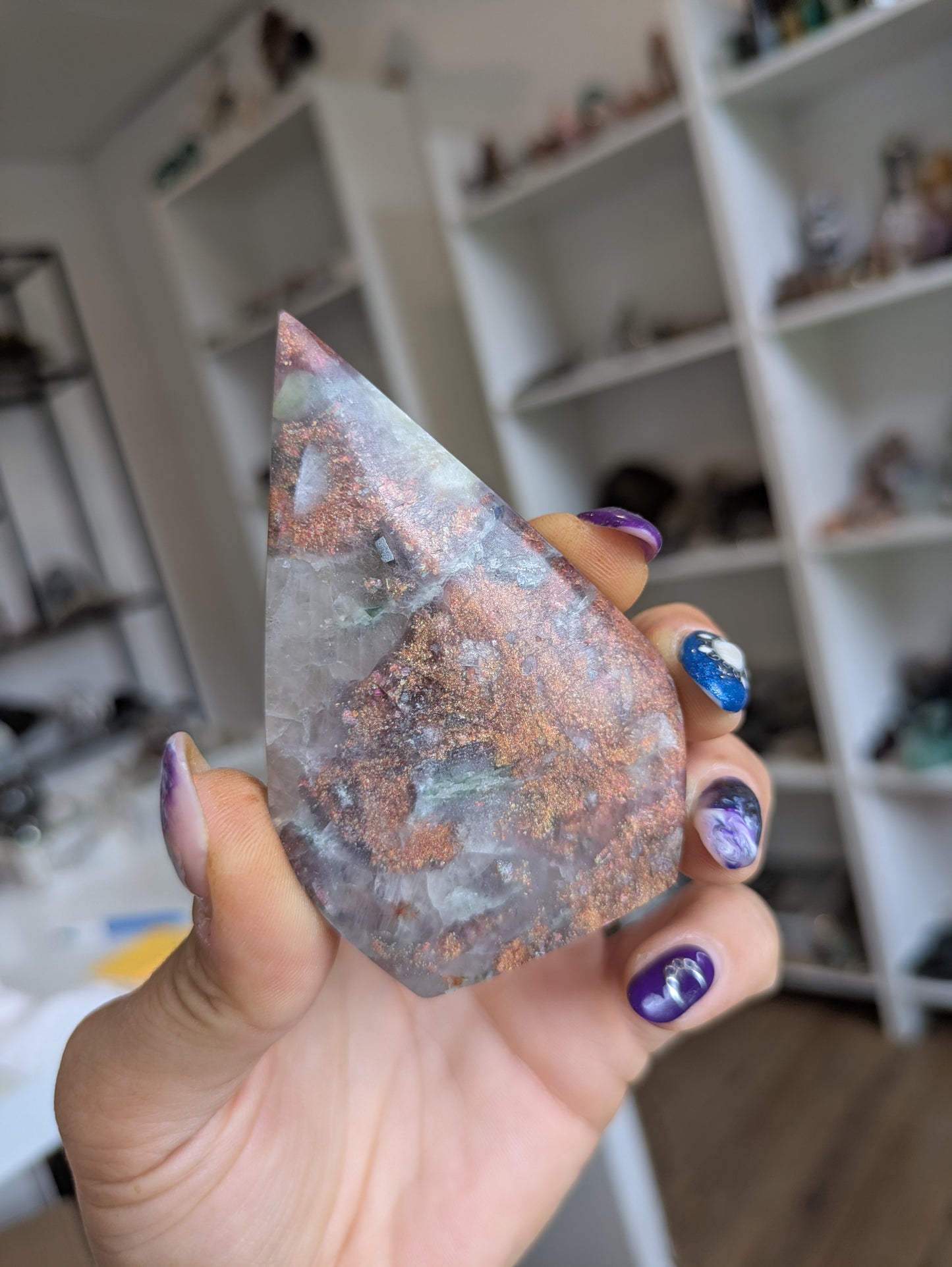 Sunstone and iolite teardrop ✨