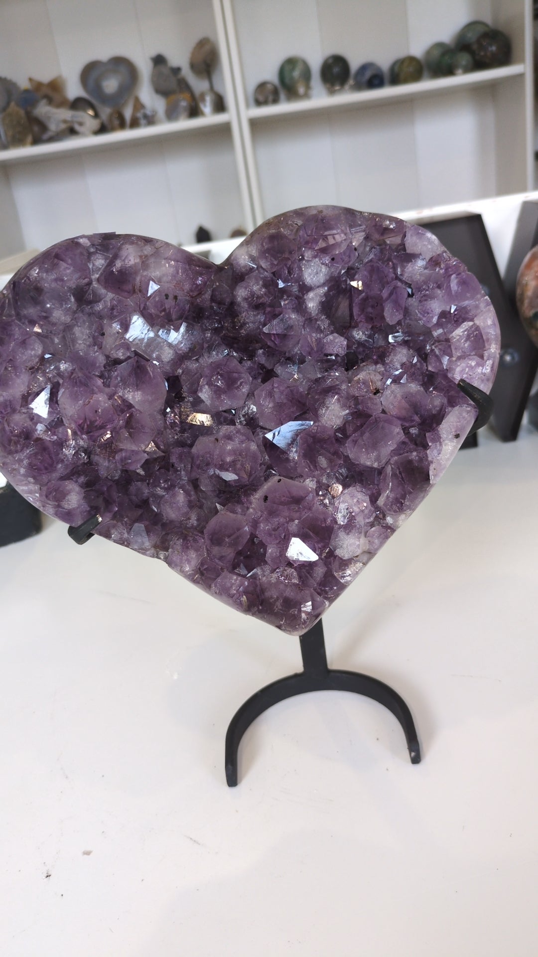 XxL amethyst cluster heart ❤️