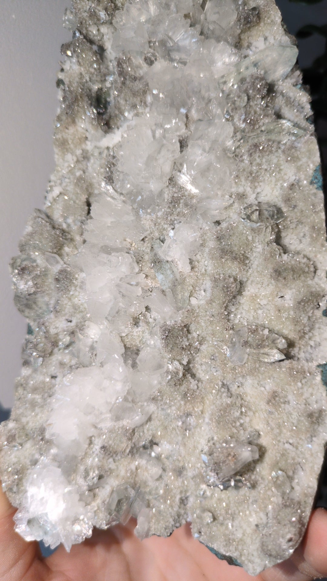 Icy Mint Apophyllite H ✨
