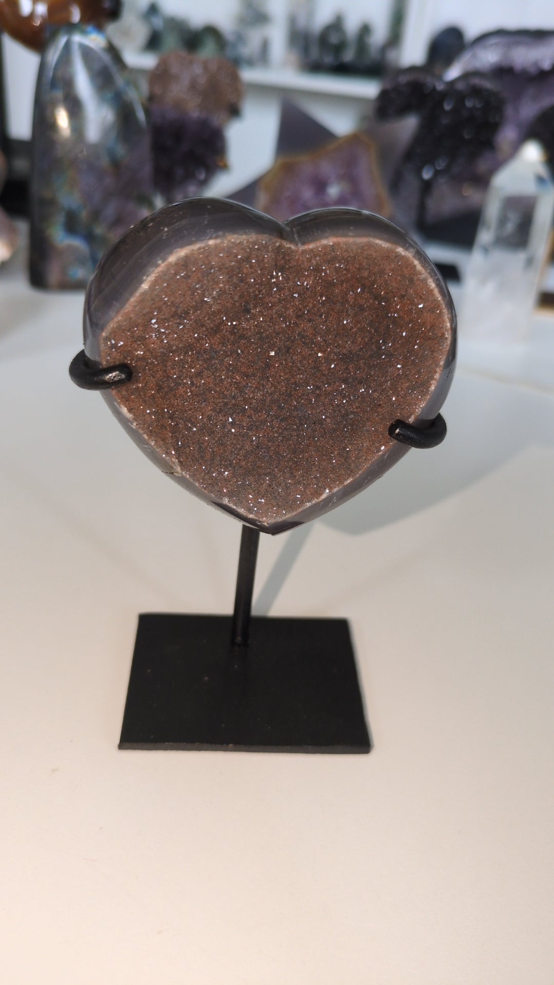 Amethyst heart on stand (1) ✨
