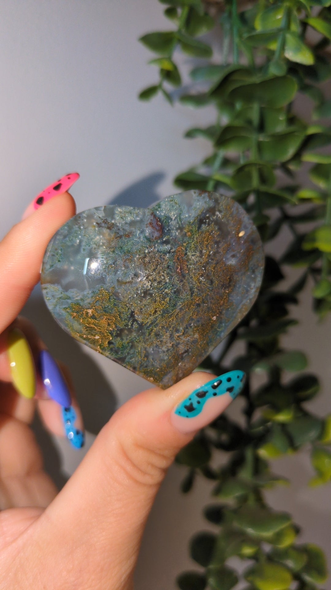 Moss agate heart (C)