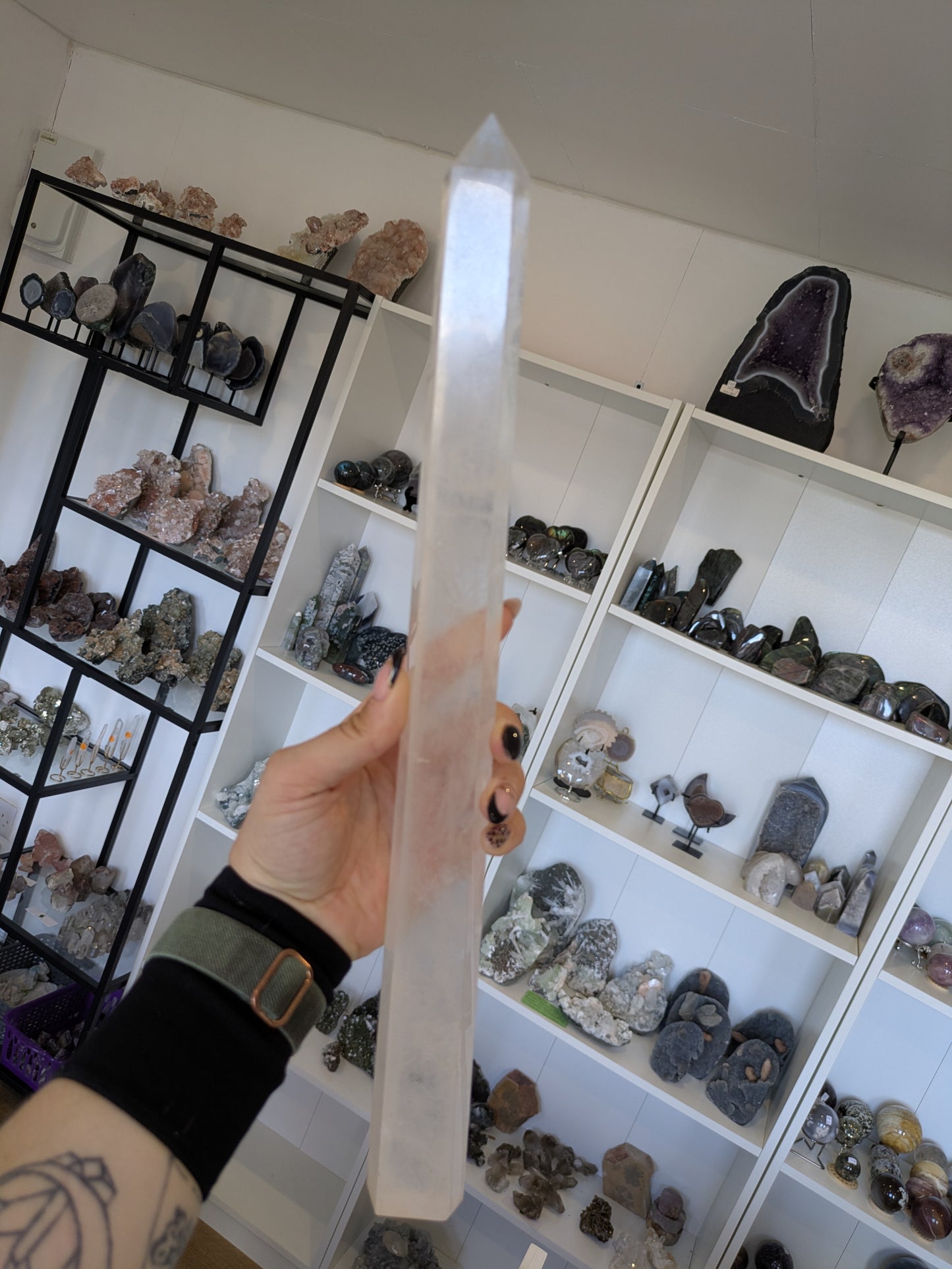 XXL Tall clear quartz tower ✨