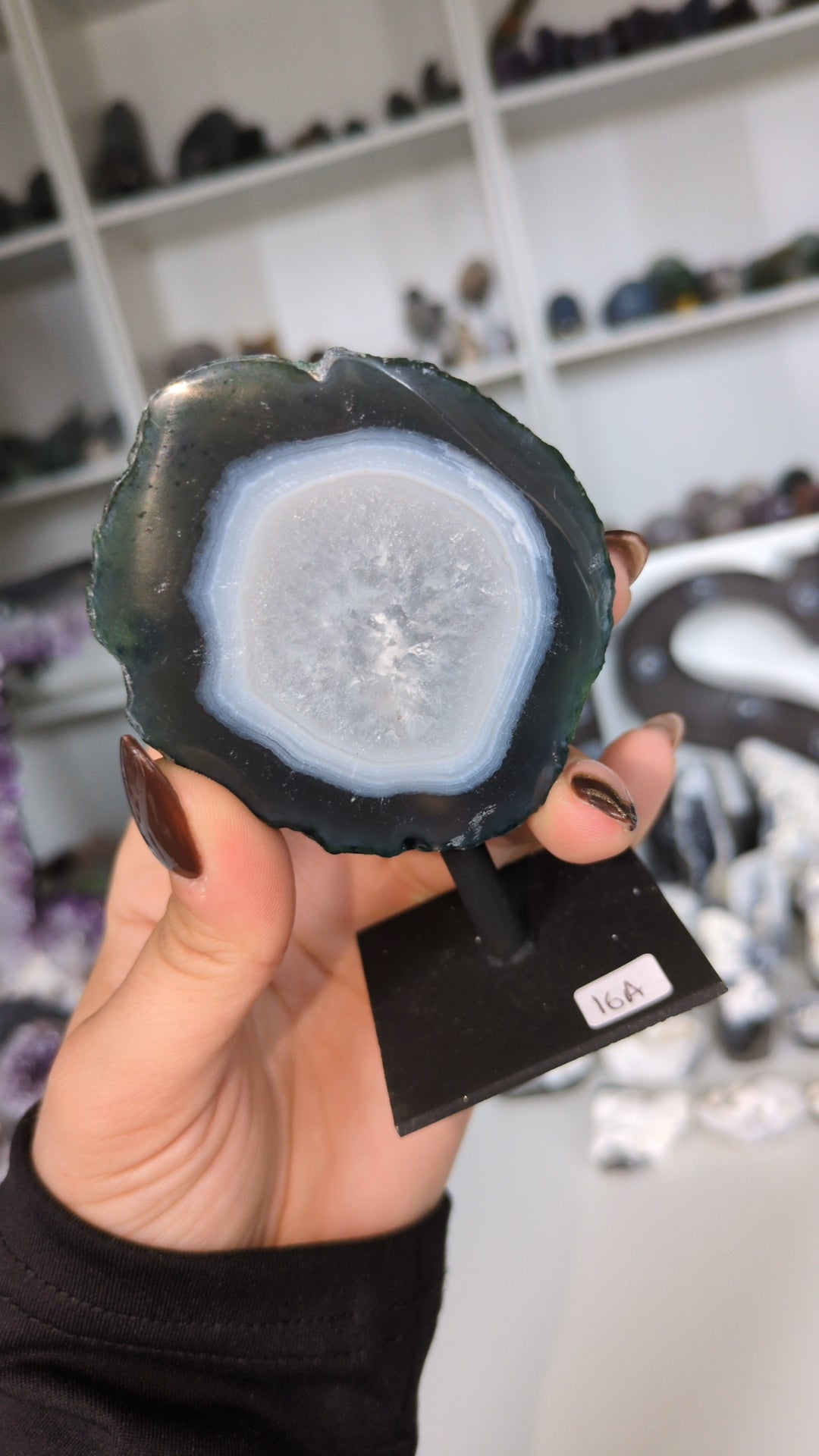 Agate on stands ✨