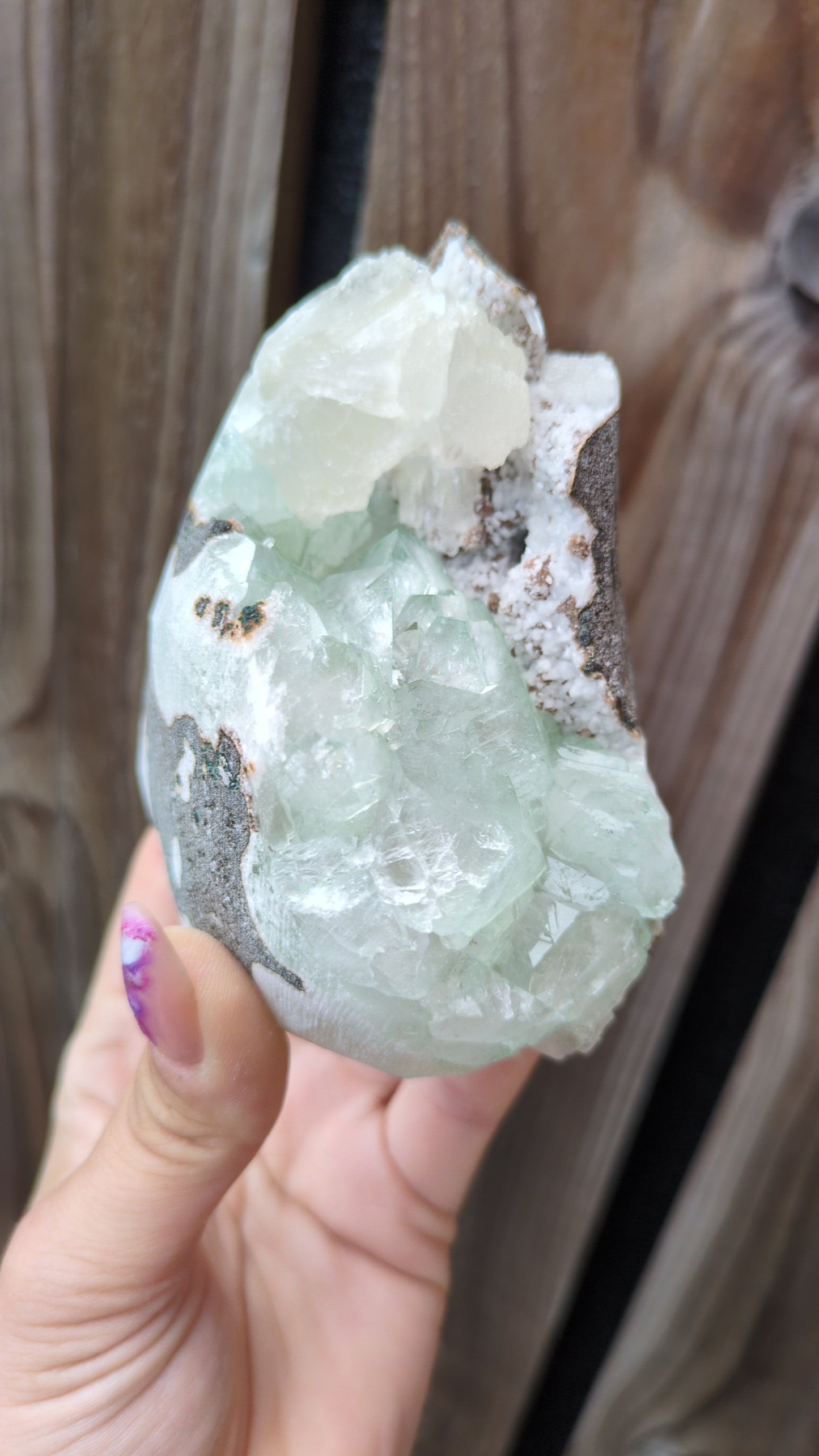 Icy Mint Apophyllite ✨M