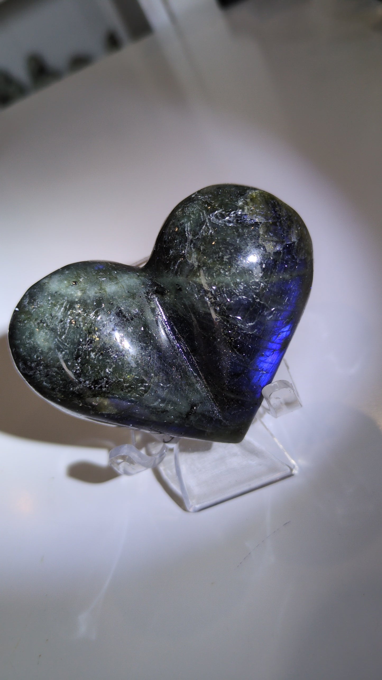 Dark blue flash labradorite ✨