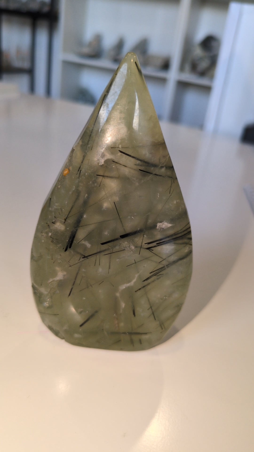 Prehnite teardrop ✨