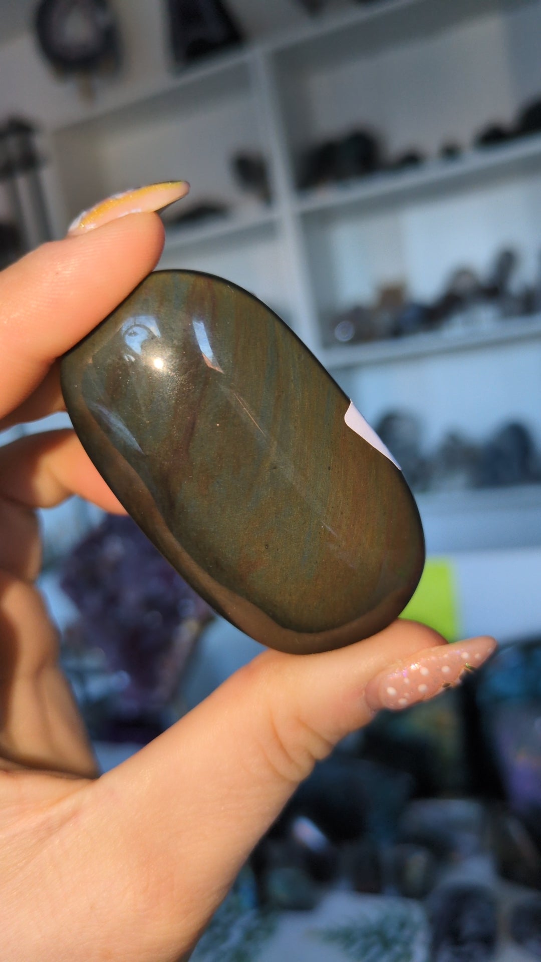 Rainbow obsidian palm ✨