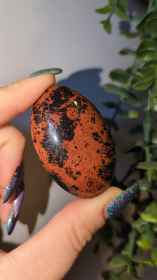 Mahogany obsidian palms ✨