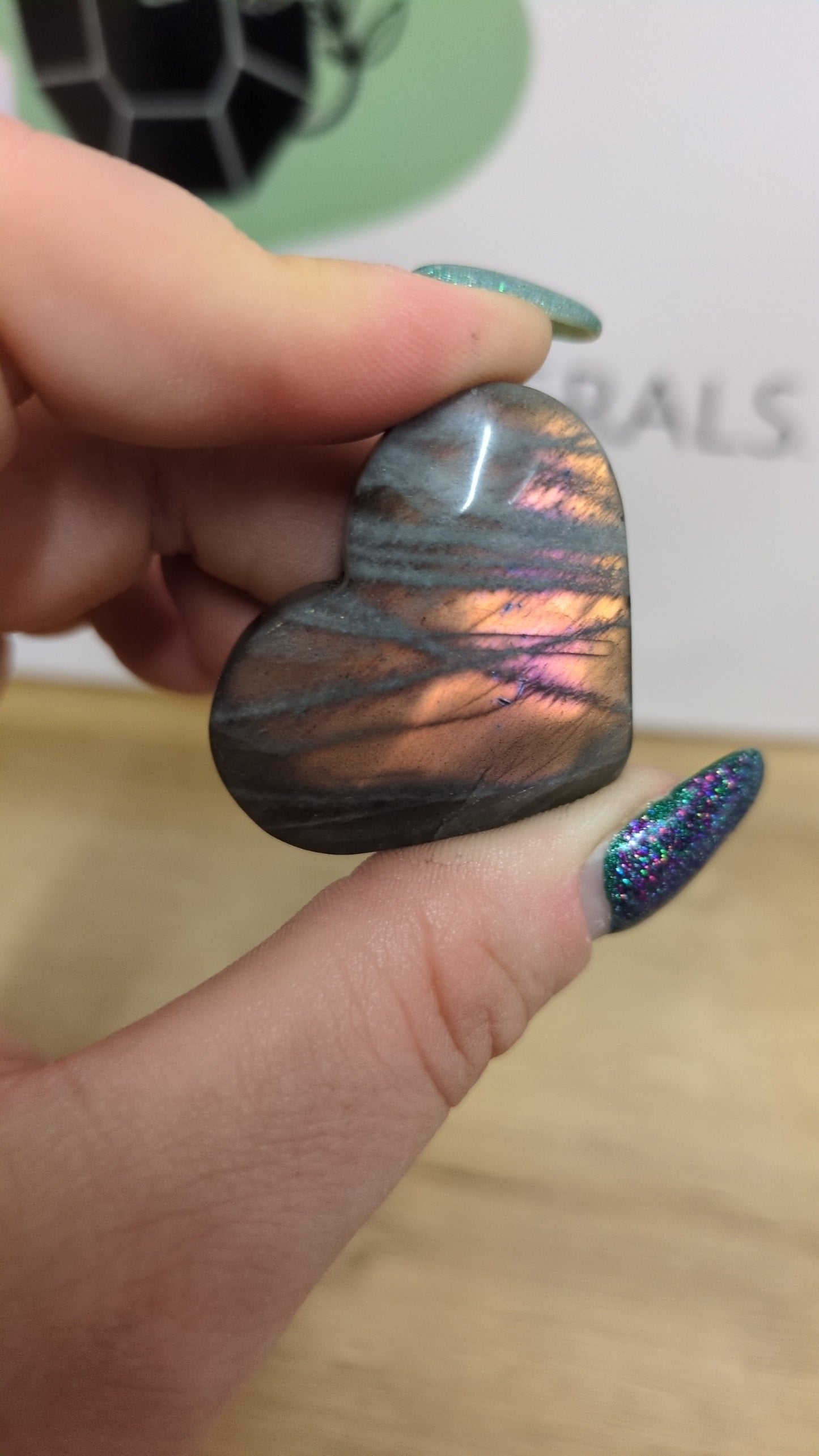 Labradorite hearts✨