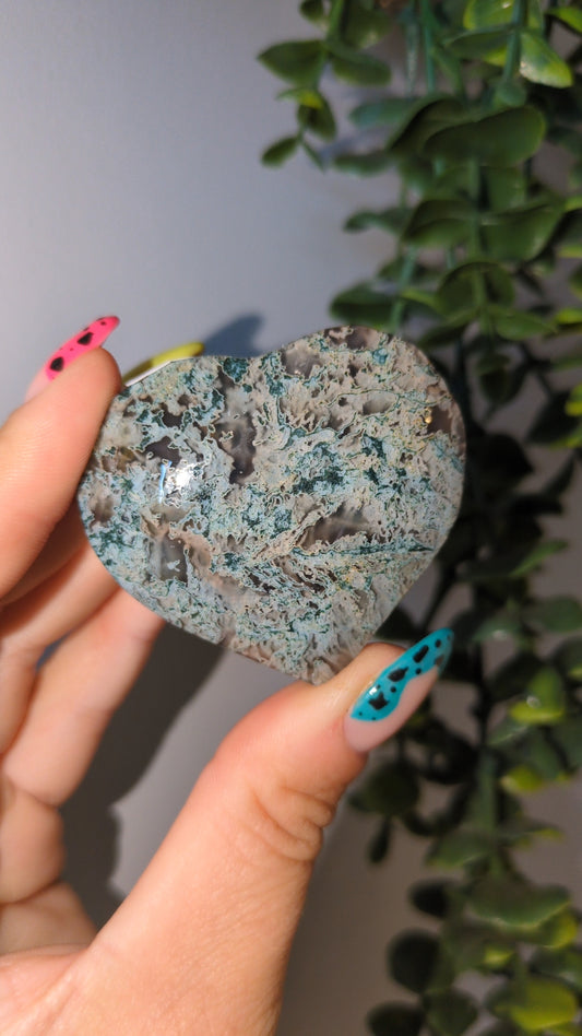 Moss agate heart (B)