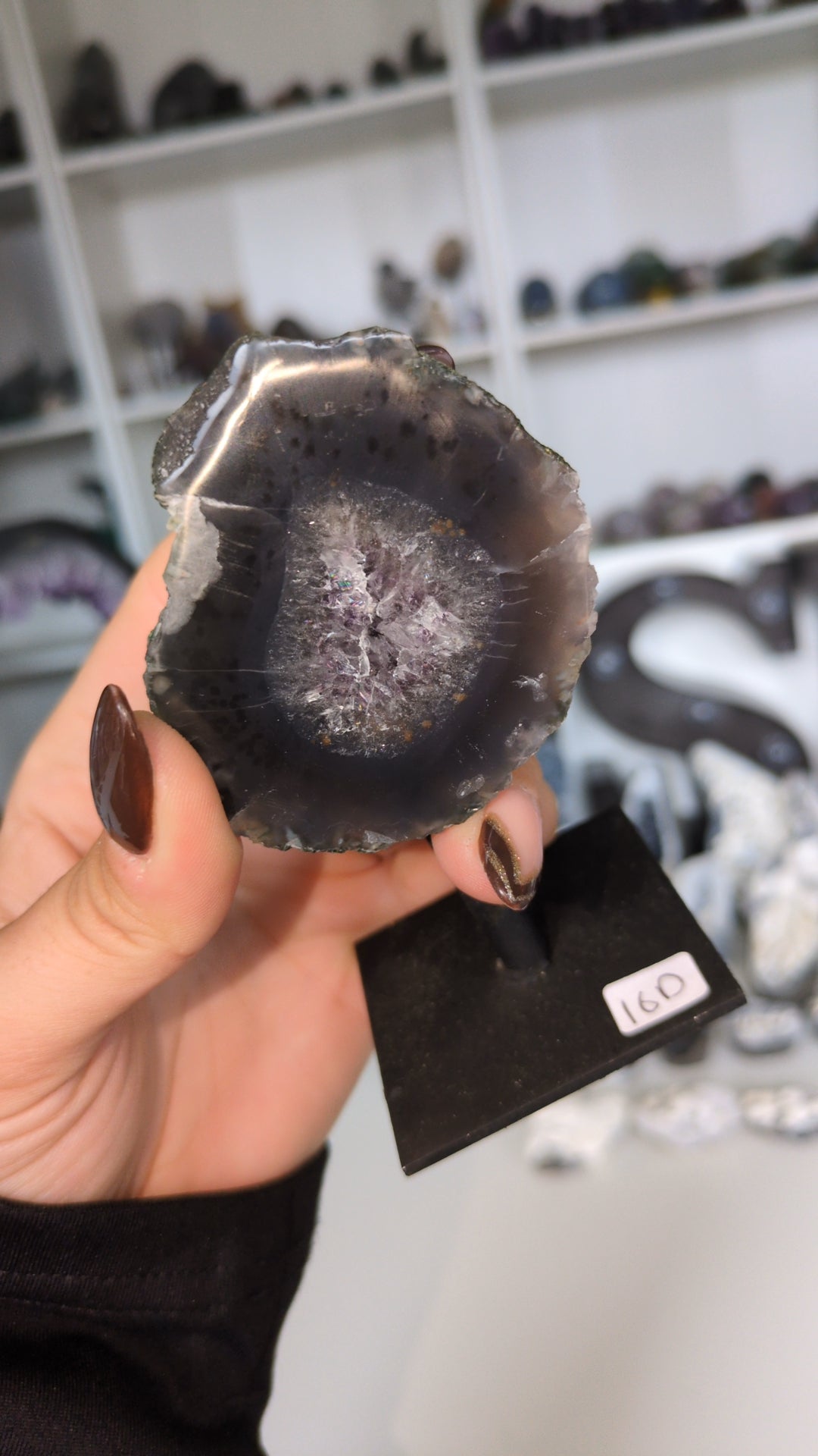 Agate on stands ✨