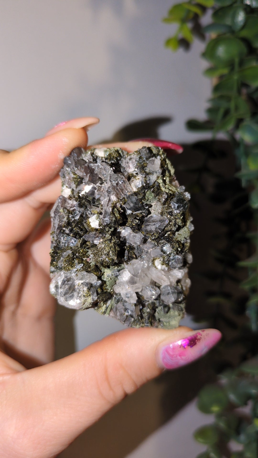Epidote & quartz (28) ✨