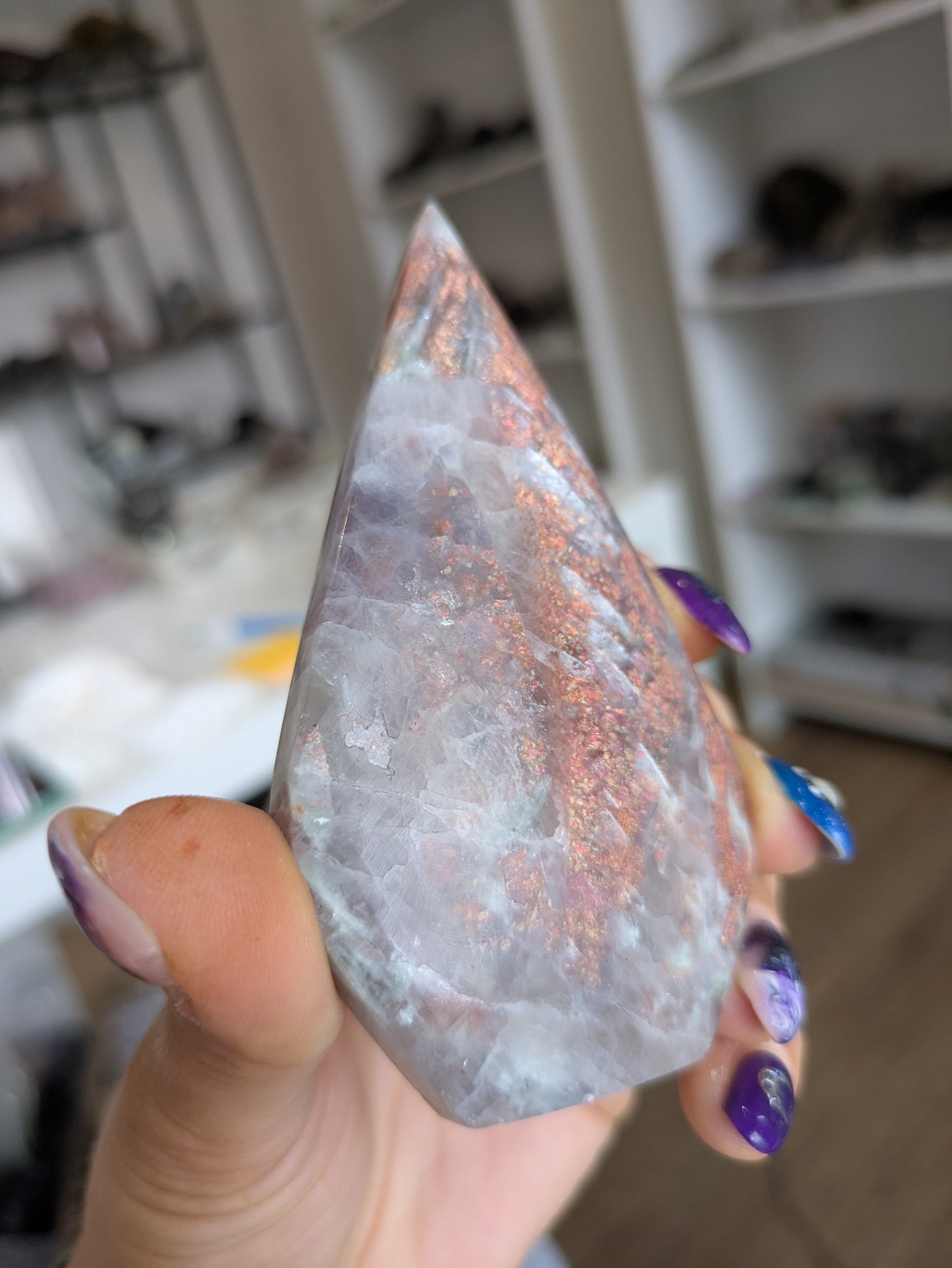 Sunstone and iolite teardrop ✨