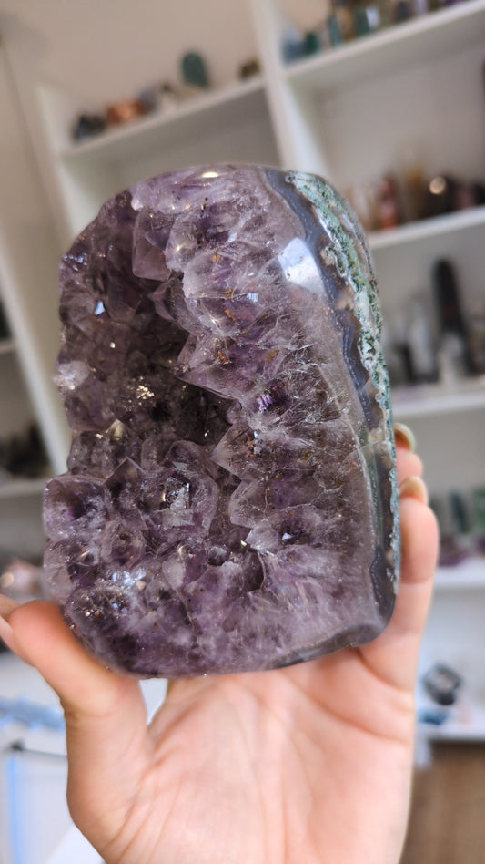 High quality amethyst cut base ✨