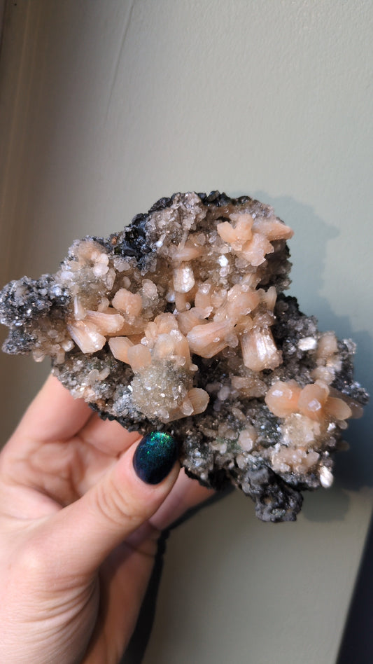 New Stilbite and calcite specimen ✨ H