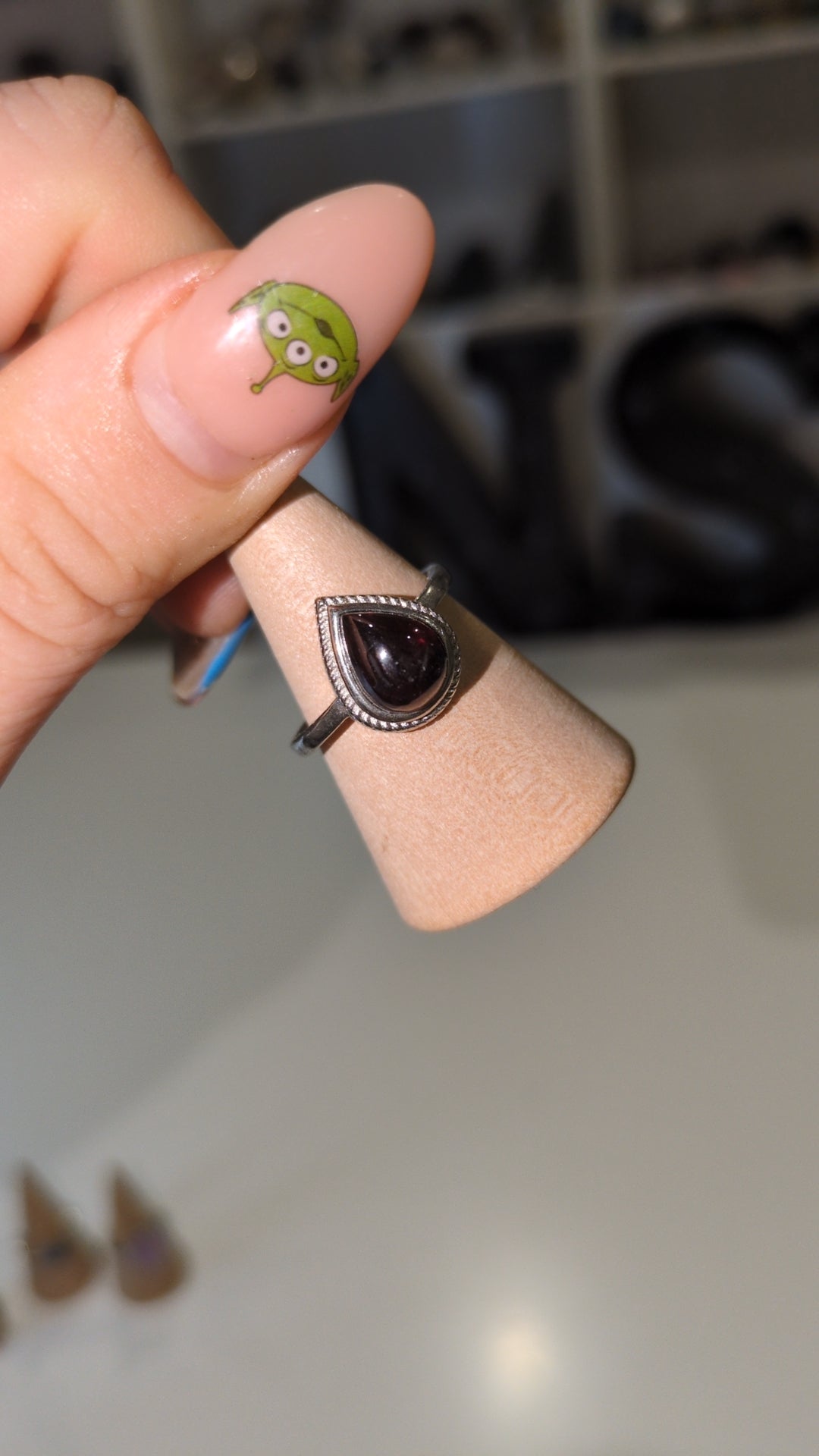 Garnet ring ✨