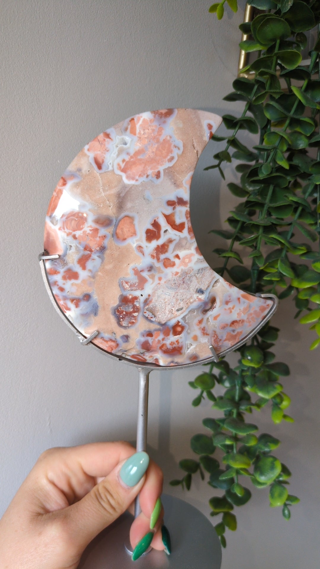 Pink cotton agate moon 🌙 ok stand ✨