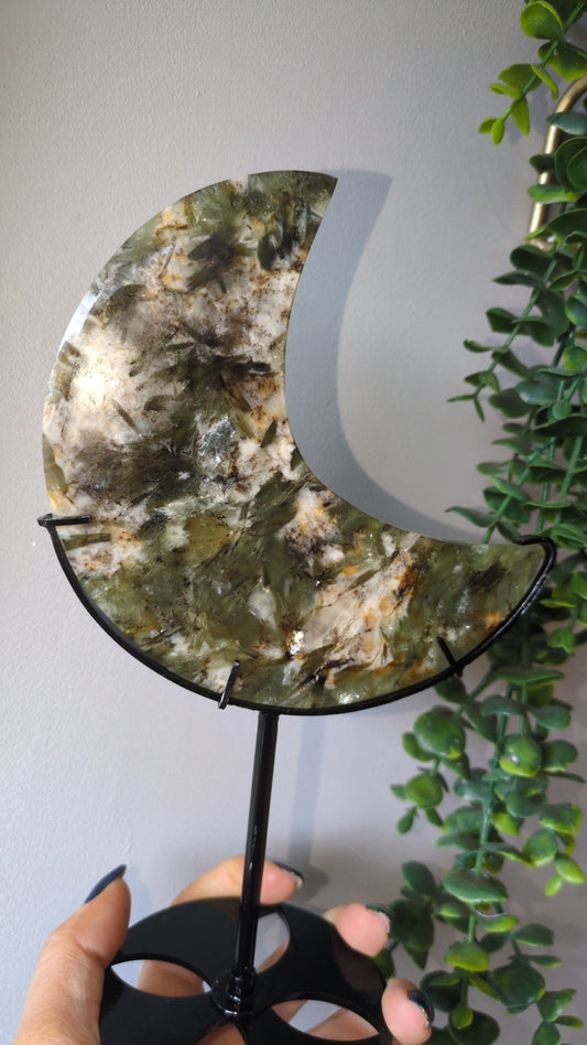 Green mica moon 🌙