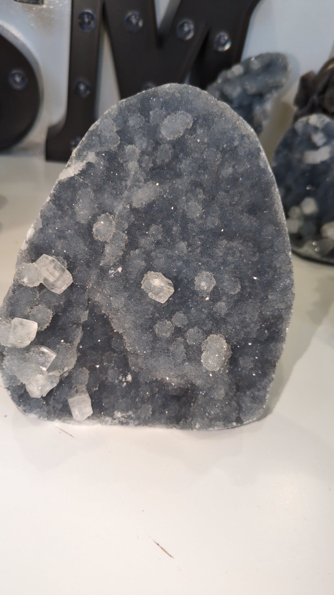 Apophyllite on blue chalcedony ✨ H