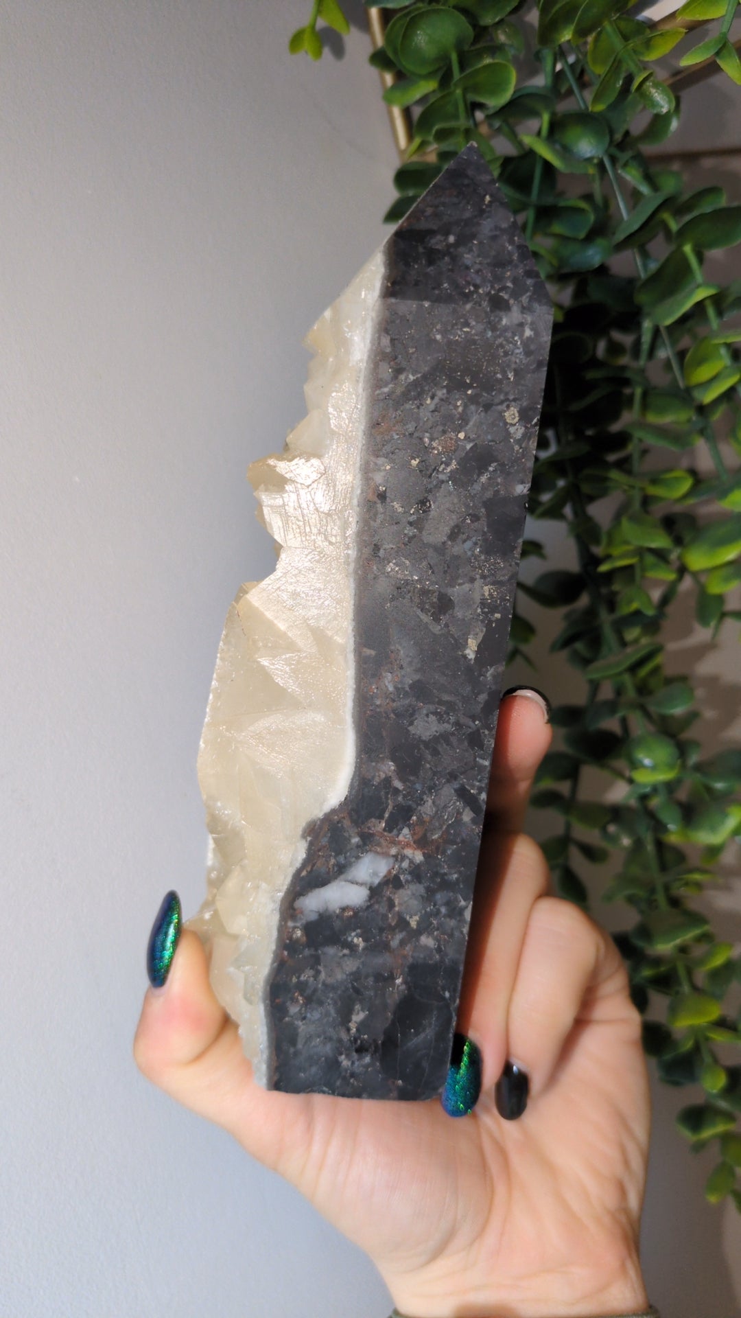 Large calcite tower ✨