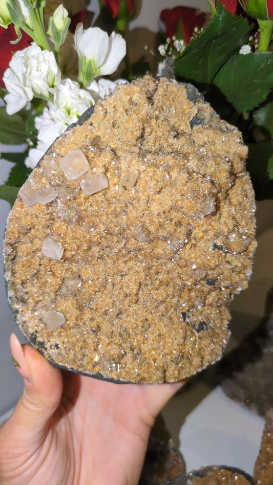 Calcite specimen from India ✨ O