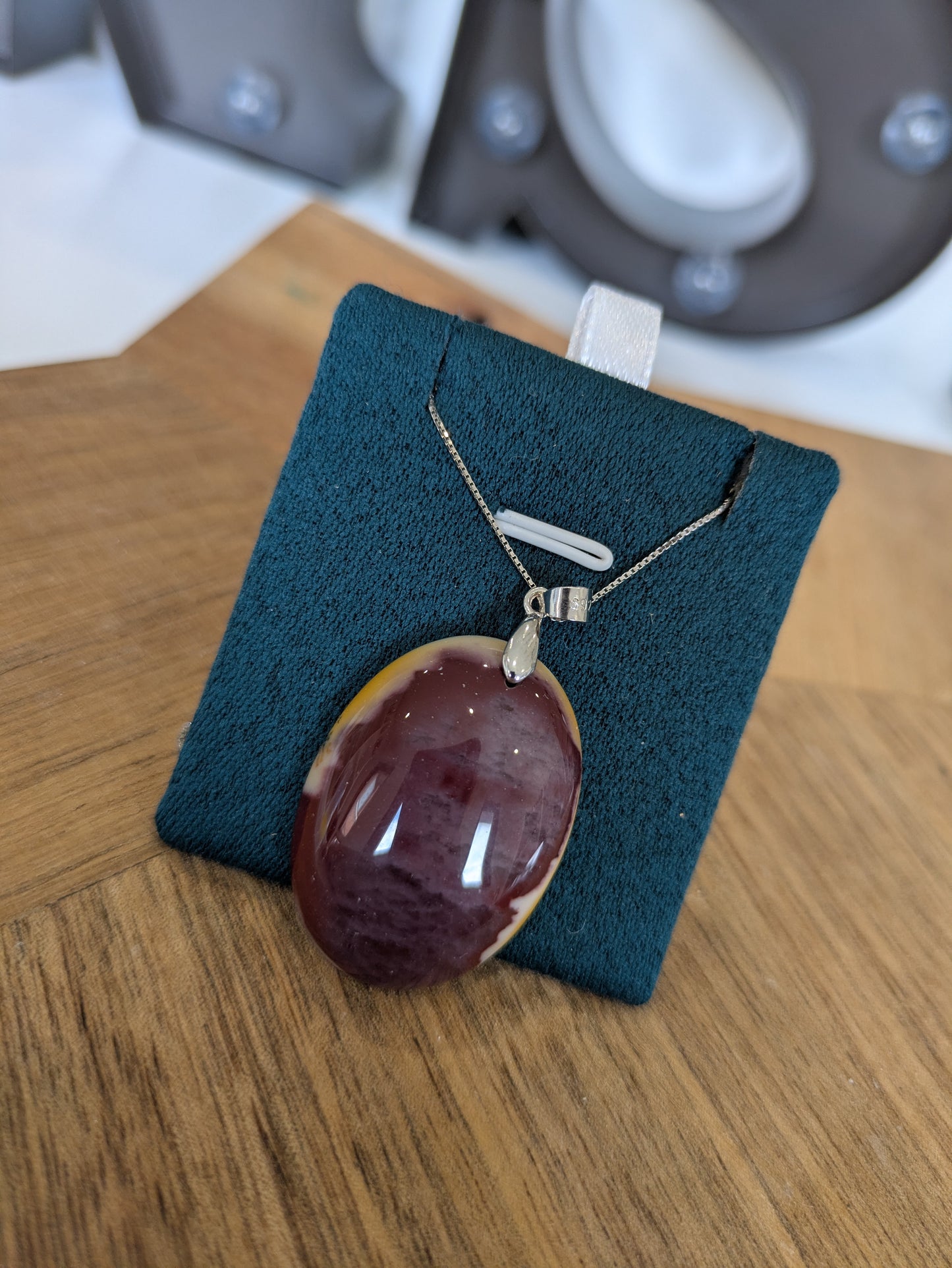 Mookaite necklace ✨