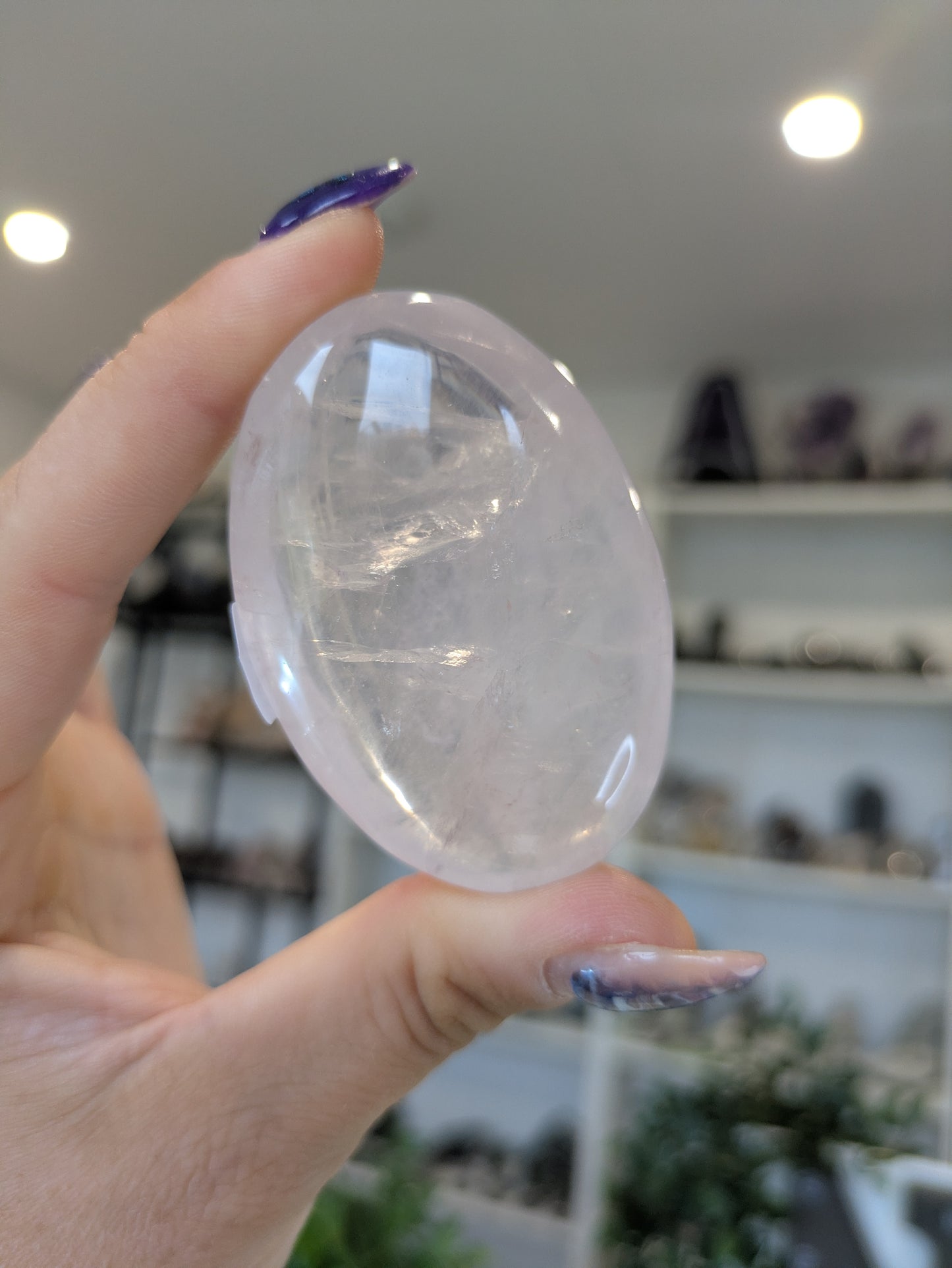 Rose quartz palm ✨