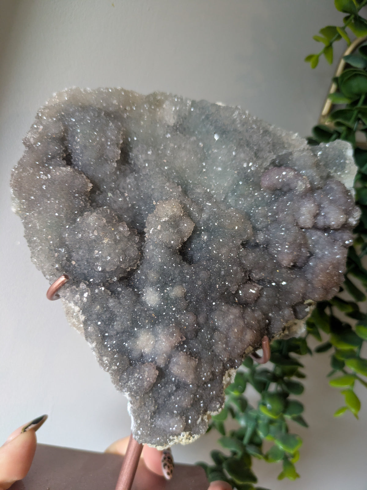 Zeolite on stand ✨ B