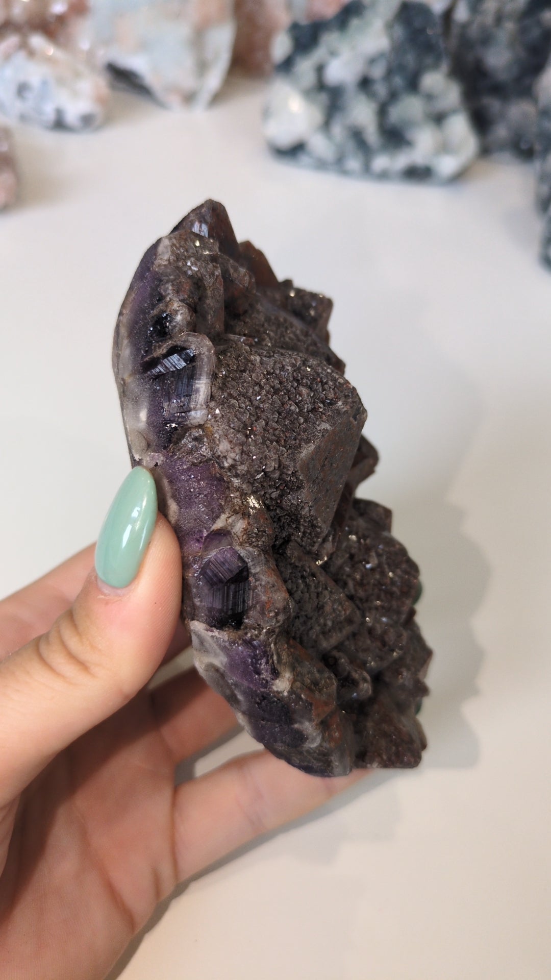 Amethyst with Hematite ✨ T