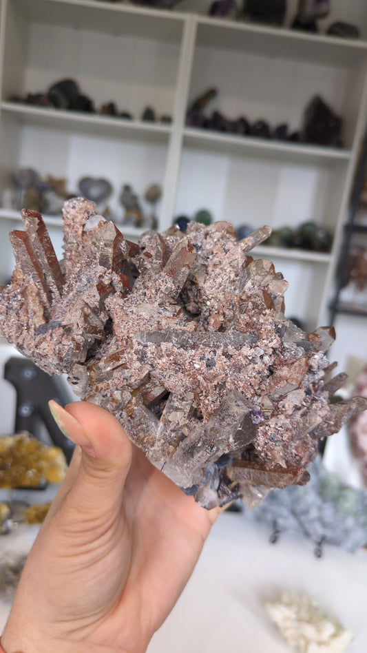 Large red quartz cluster ✨