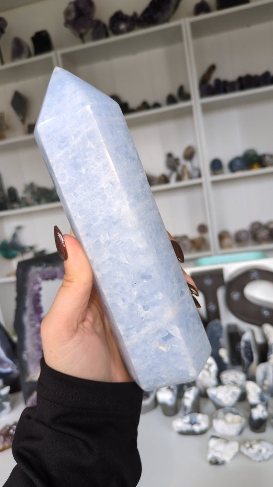 Large blue calcite tower ✨