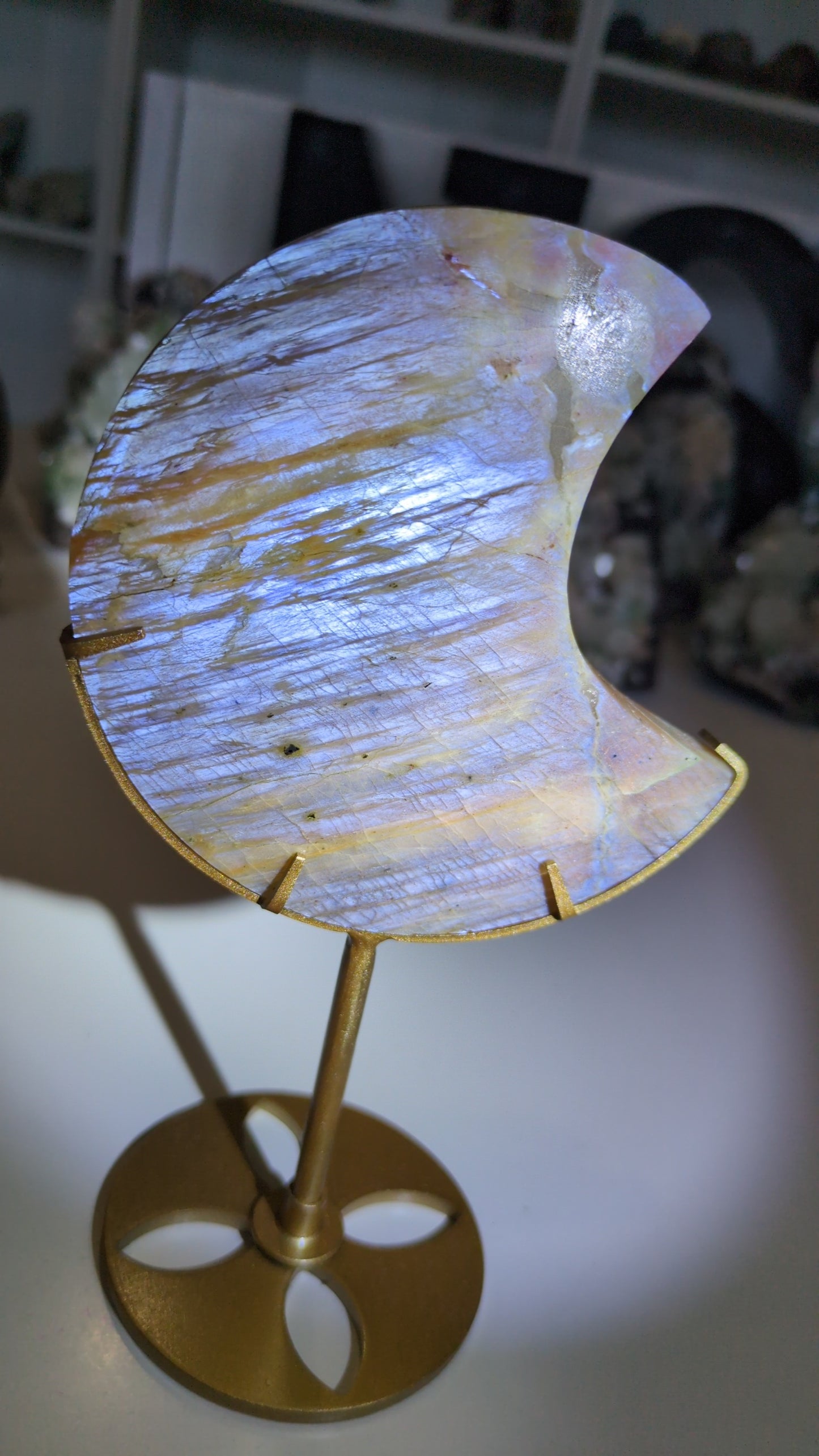 Large moonstone/ sunstone moon 🌝