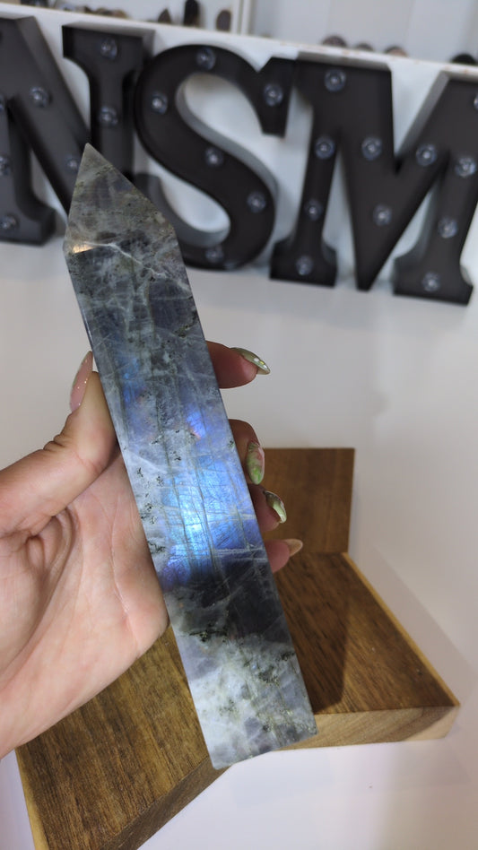 Blue and purple labradorite tower ✨
