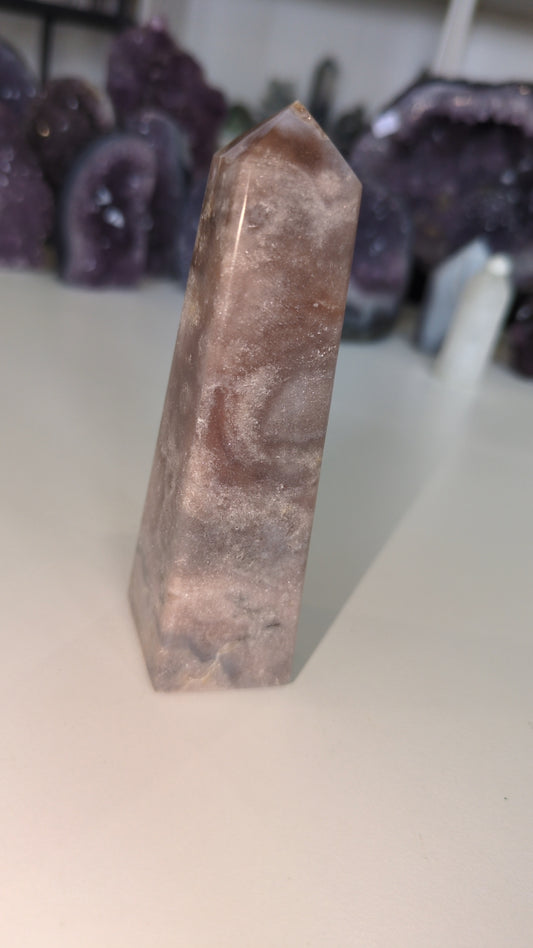 Pink amethyst tower (M) ✨