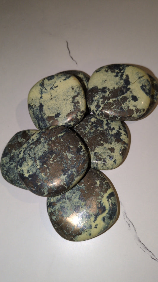 Serpentine & Pyrite flats ✨