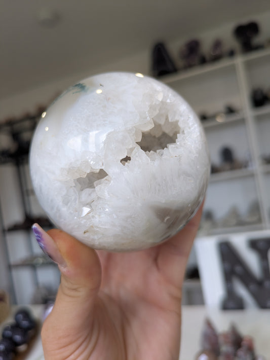Druzy moss agate sphere ✨