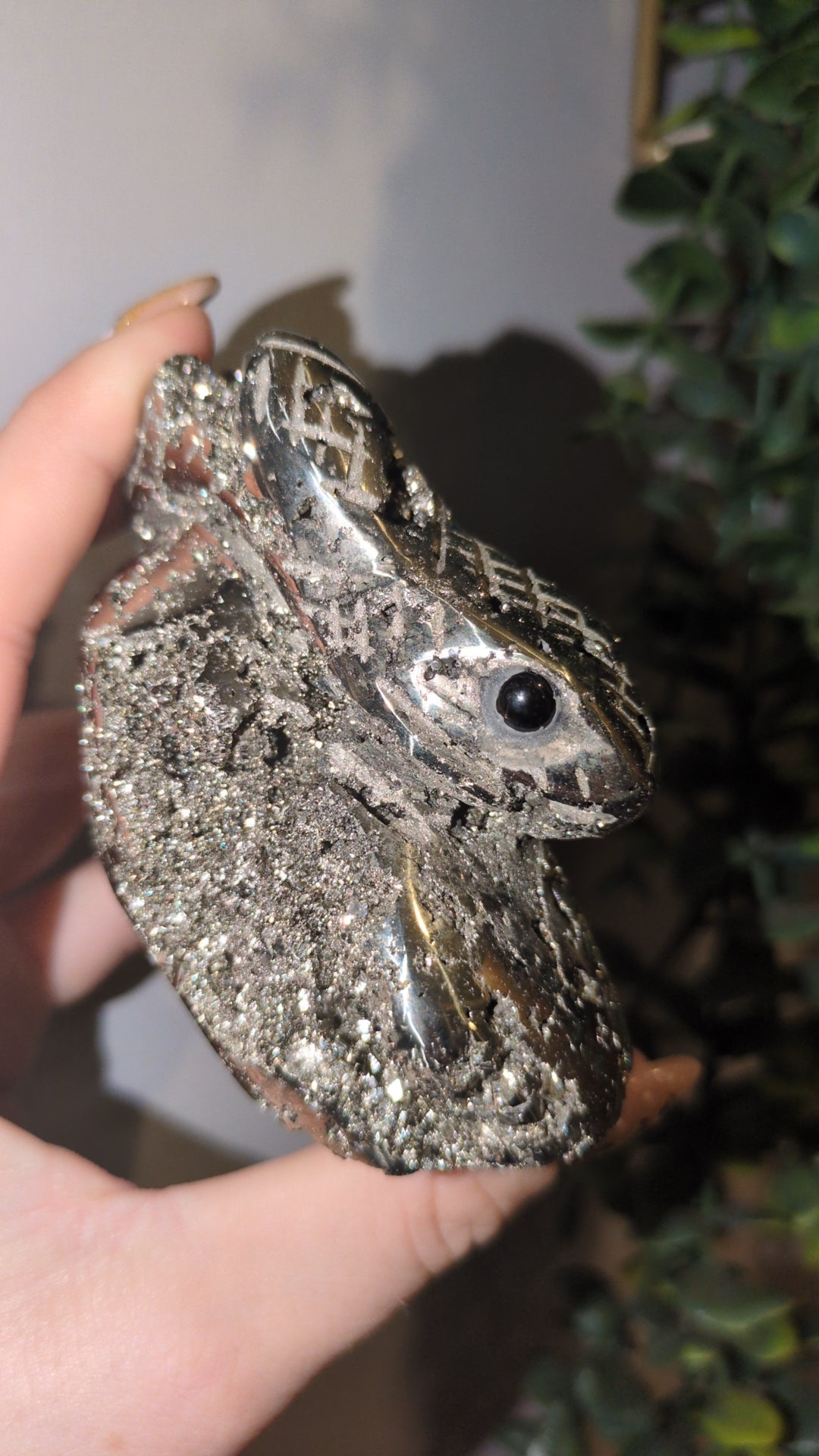 Hand carved pyrite  snake from Peru ✨