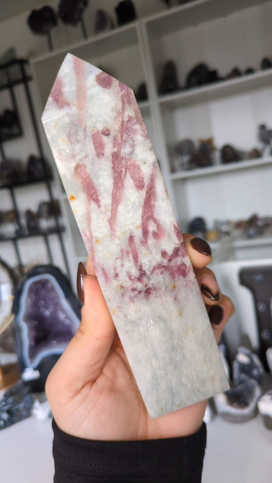 Pink tourmaline tower ✨