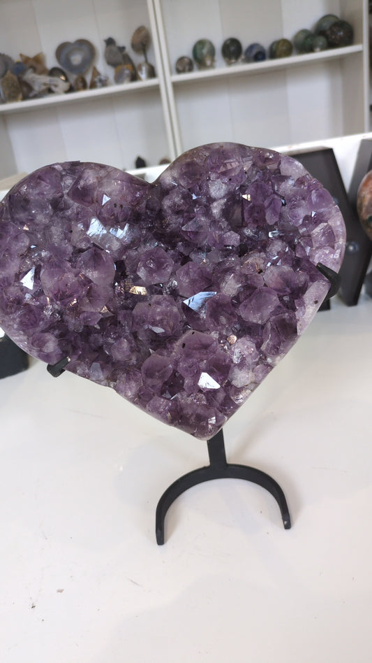 XxL amethyst cluster heart ❤️
