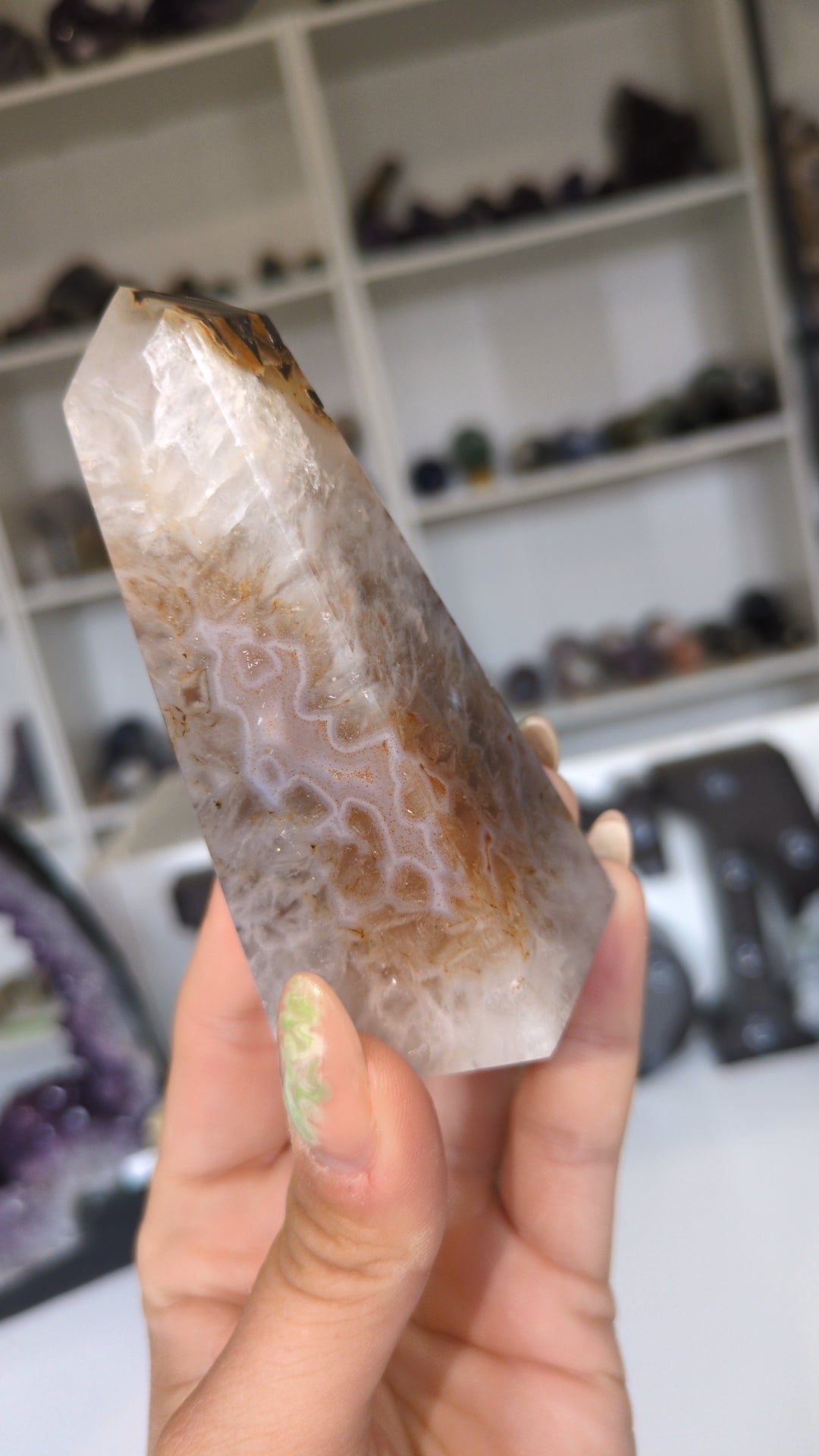 Agate tower with brown colours ✨