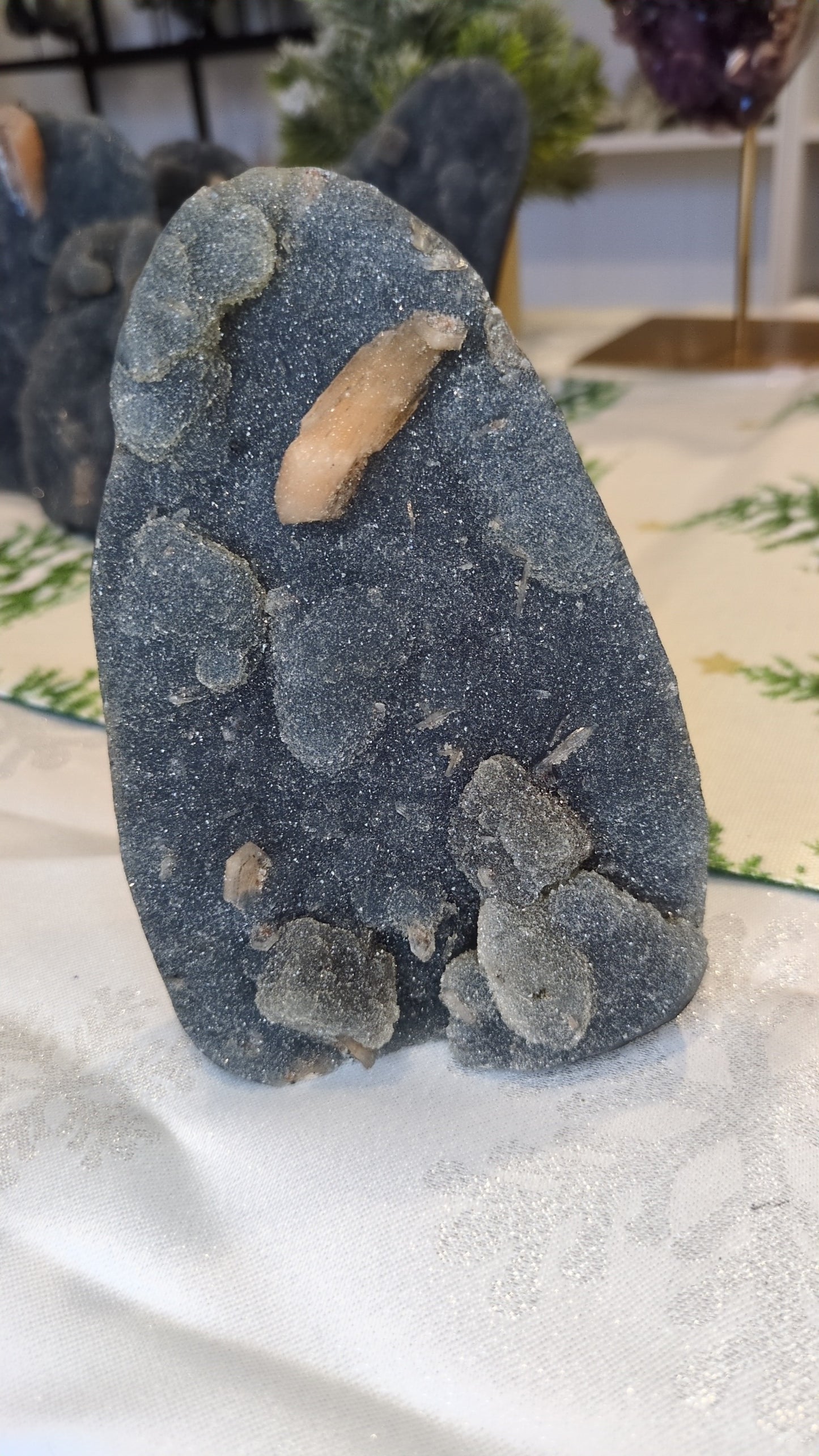 Blue chalcedony with chocolate calcite ✨ 60