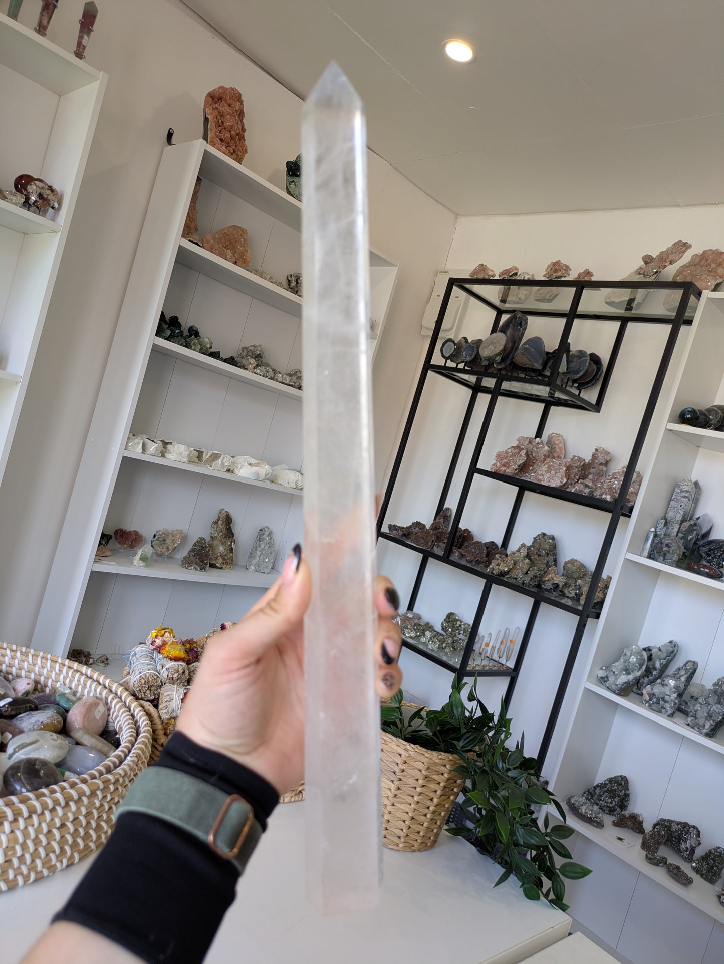 XXL Tall clear quartz tower ✨