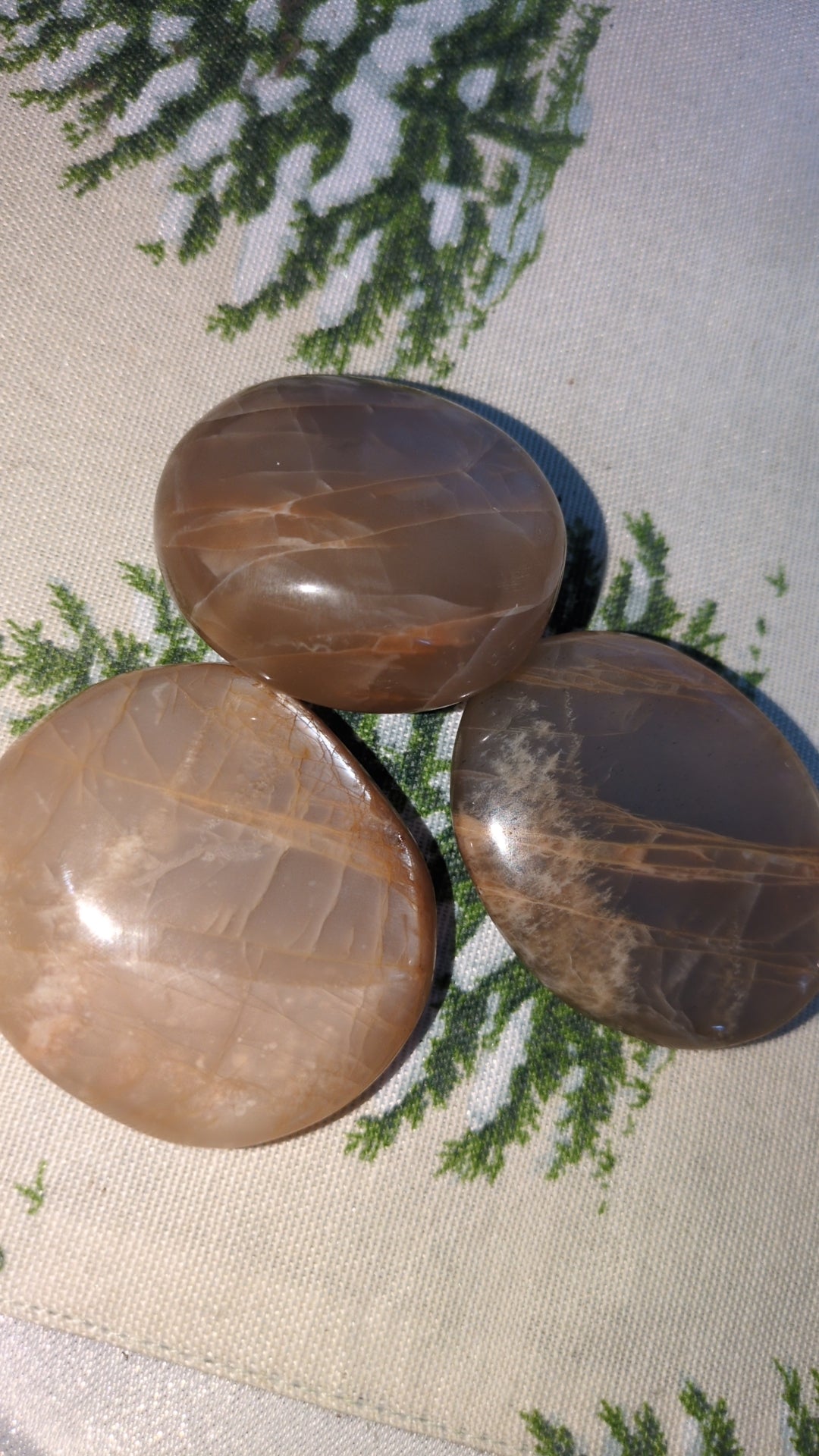 High quality peach moonstone palms ✨