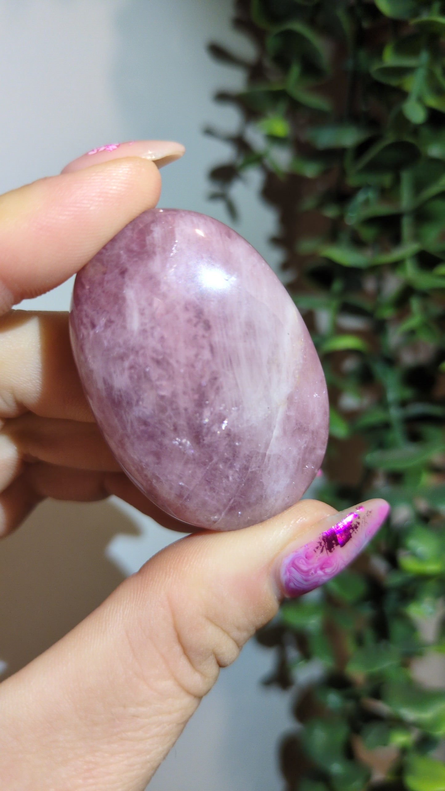 Lavender rose quartz small palm ✨